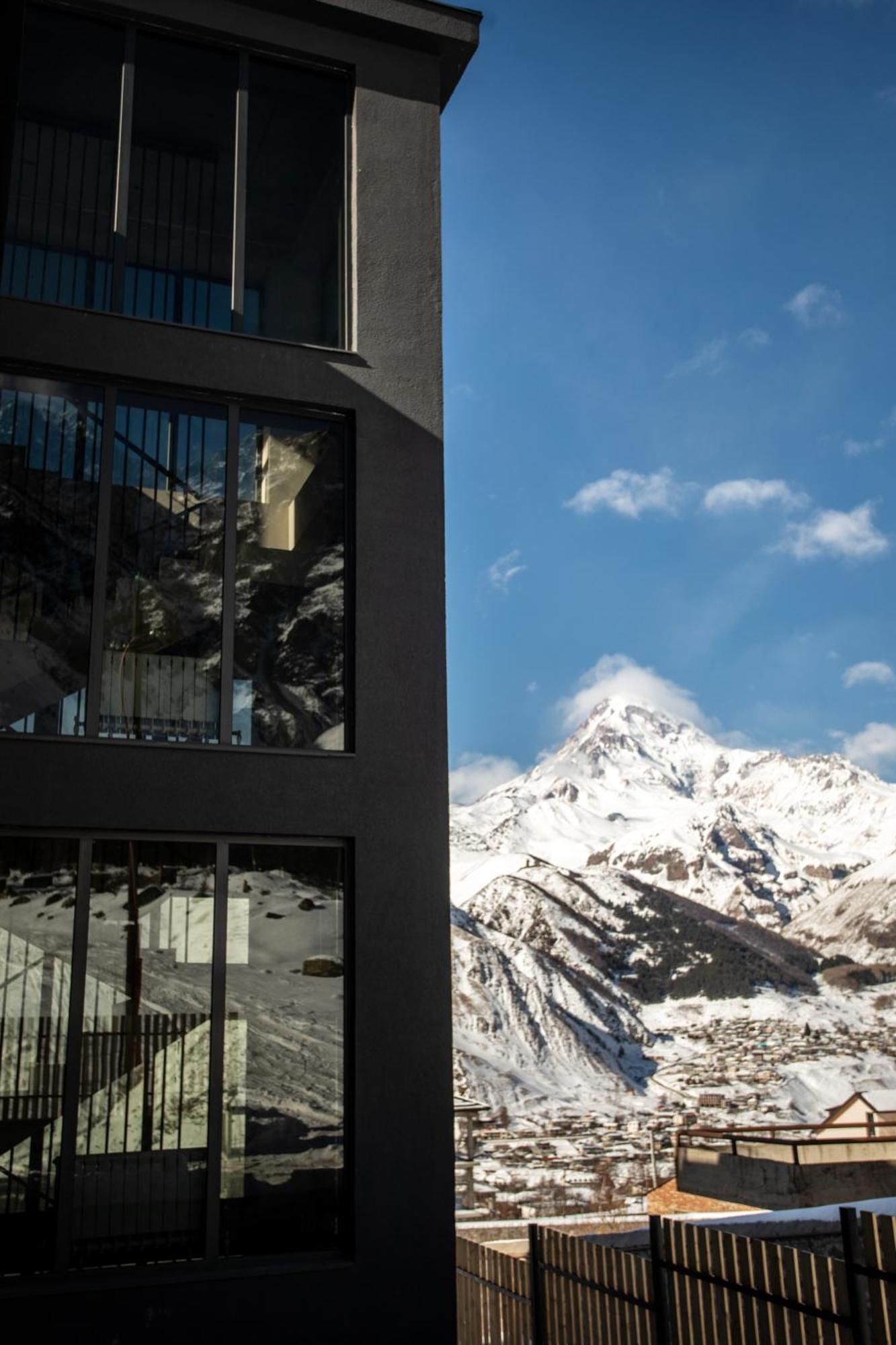 Kazbegi Hotel Grand View Ngoại thất bức ảnh