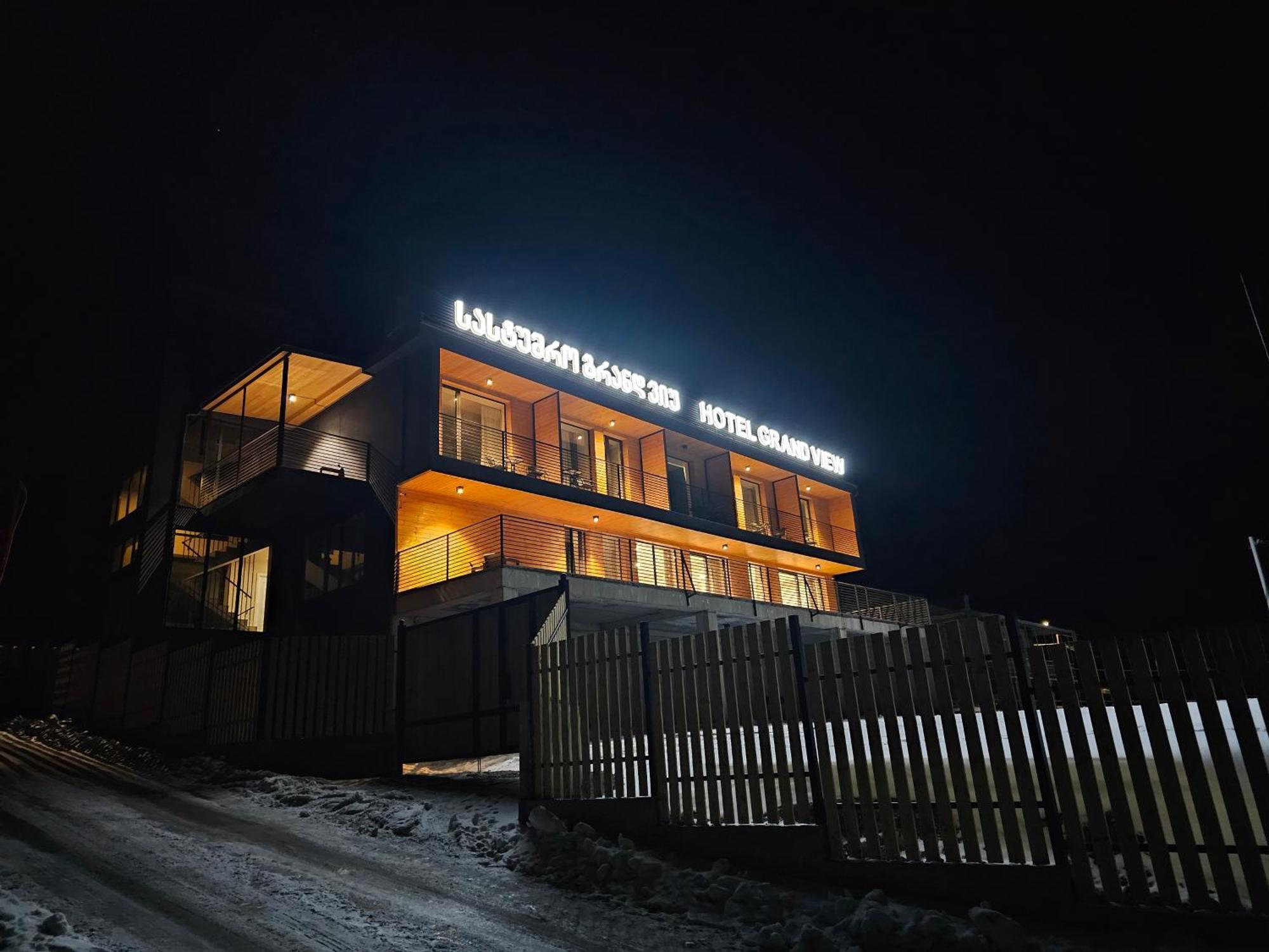 Kazbegi Hotel Grand View Ngoại thất bức ảnh