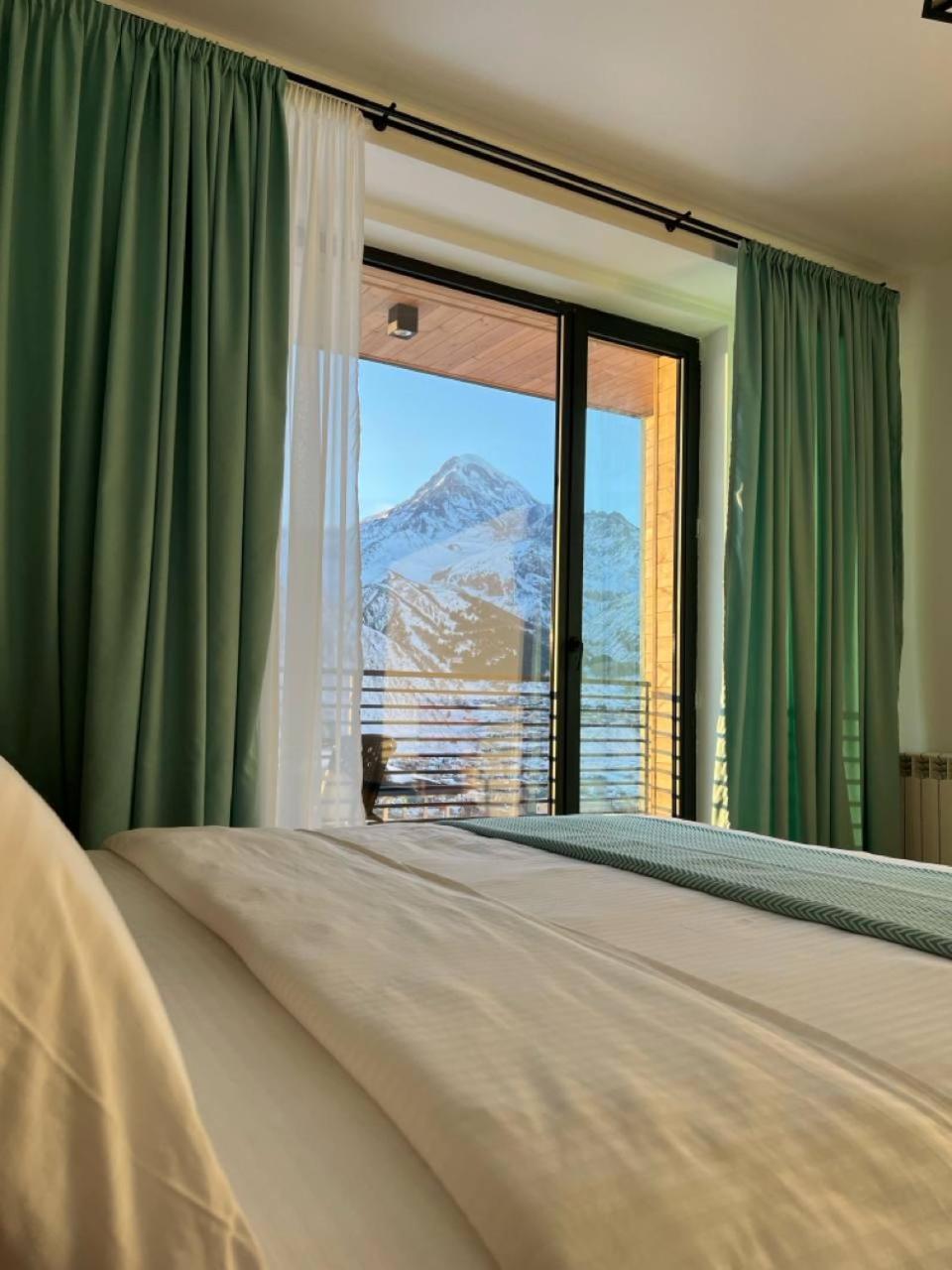 Kazbegi Hotel Grand View Ngoại thất bức ảnh