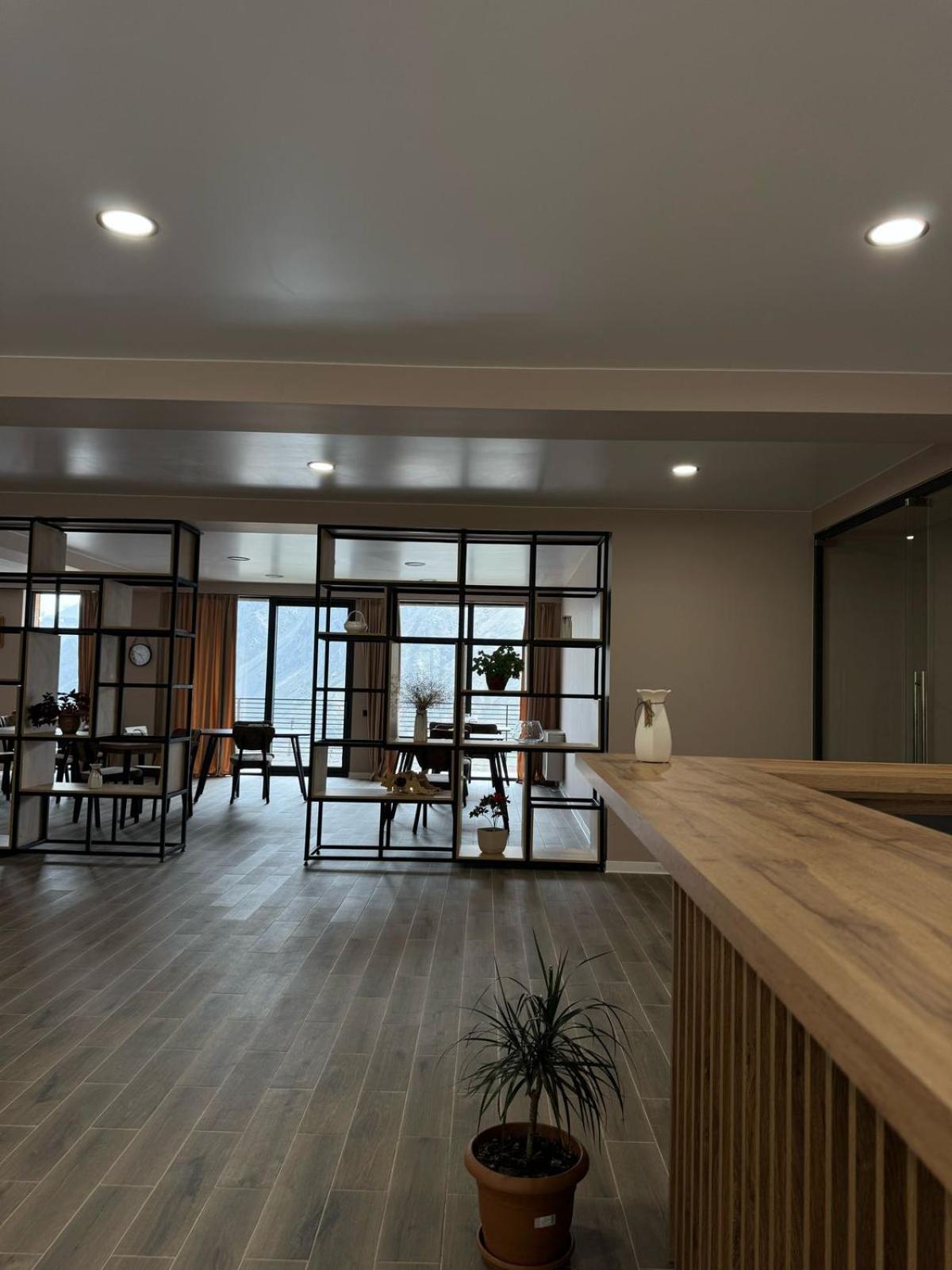 Kazbegi Hotel Grand View Ngoại thất bức ảnh